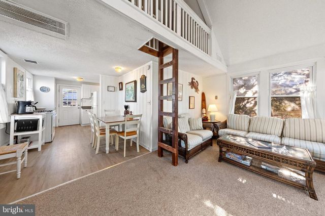 1718 N CENTRAL AVE, Surf City, NJ 08008