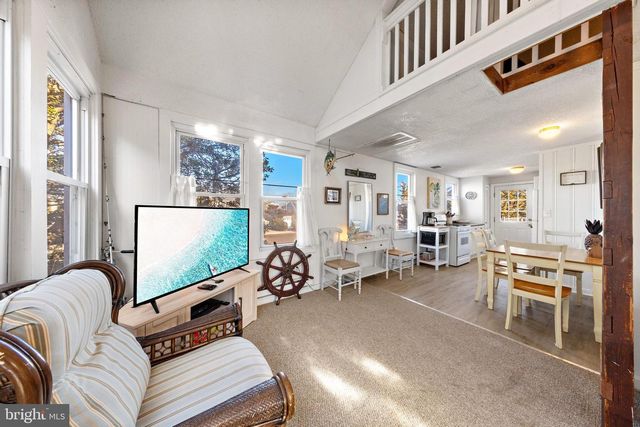 1718 N CENTRAL AVE, Surf City, NJ 08008