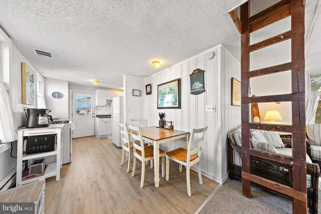 1718 N CENTRAL AVE, Surf City, NJ 08008