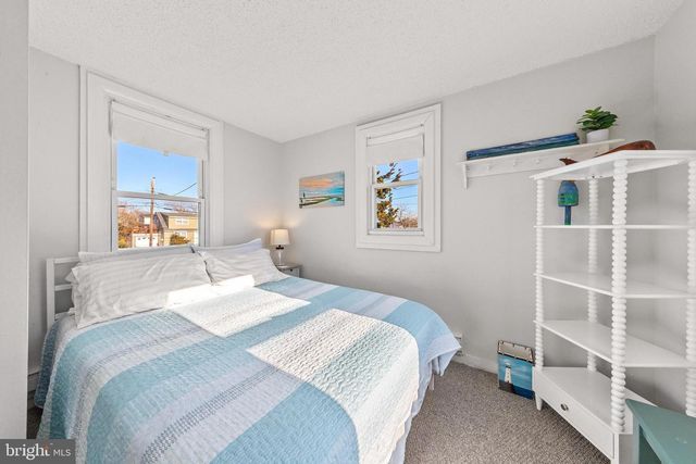 1718 N CENTRAL AVE, Surf City, NJ 08008