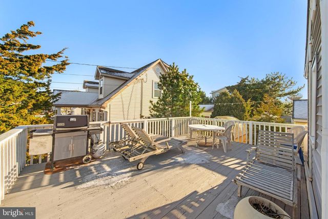 1718 N CENTRAL AVE, Surf City, NJ 08008