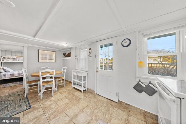 1718 N CENTRAL AVE, Surf City, NJ 08008