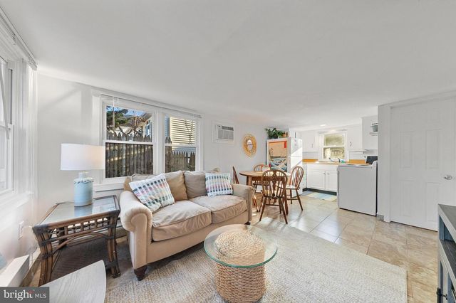 1718 N CENTRAL AVE, Surf City, NJ 08008