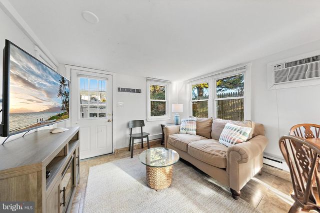 1718 N CENTRAL AVE, Surf City, NJ 08008