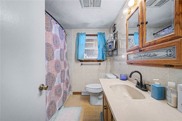 374 Thibeault Avenue, Woonsocket, RI 02895