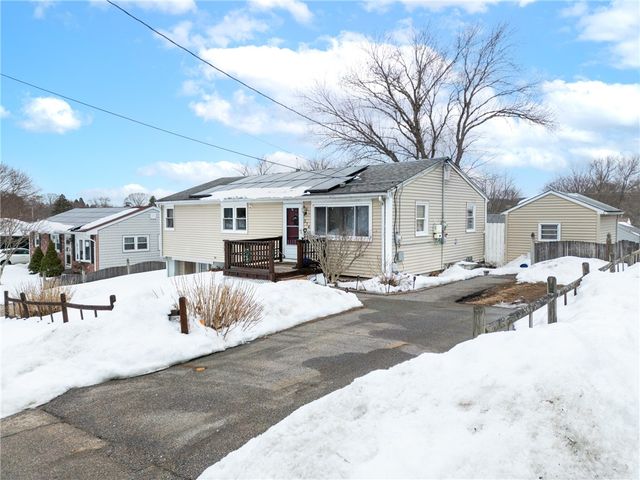 374 Thibeault Avenue, Woonsocket, RI 02895