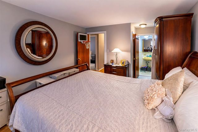 42-19 195 Street, Flushing, NY 11358