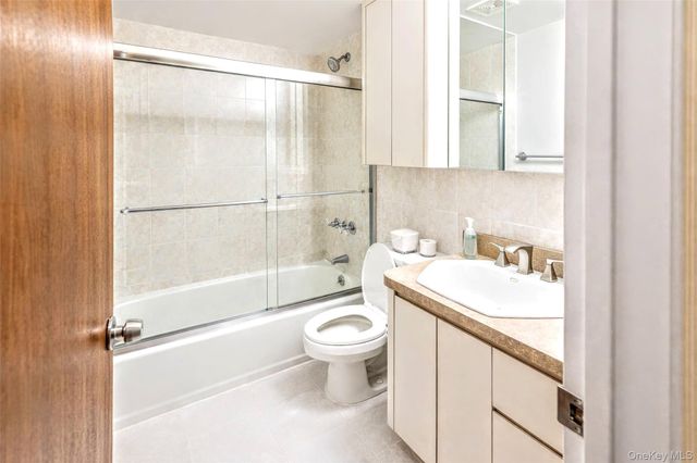 42-19 195 Street, Flushing, NY 11358