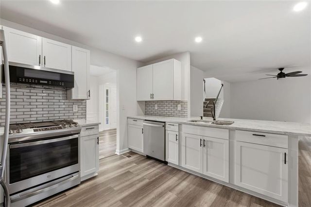 24 Augusta Way, Hiram, GA 30141