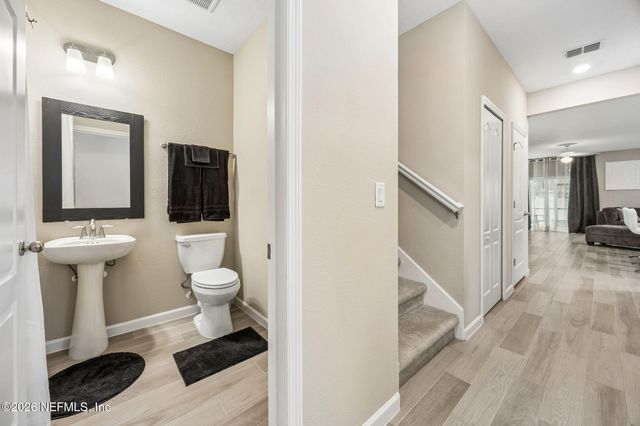 1614 POTTSBURG POINT Drive, Jacksonville, FL 32207