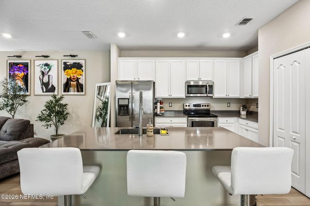 1614 POTTSBURG POINT Drive, Jacksonville, FL 32207