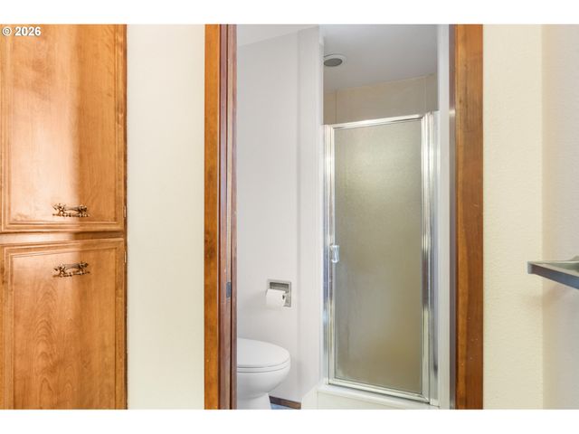 14580 HARBORVIEW Dr, Rockaway Beach, OR 97136