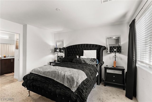 6956 Crimson Shadow Street, North Las Vegas, NV 89086