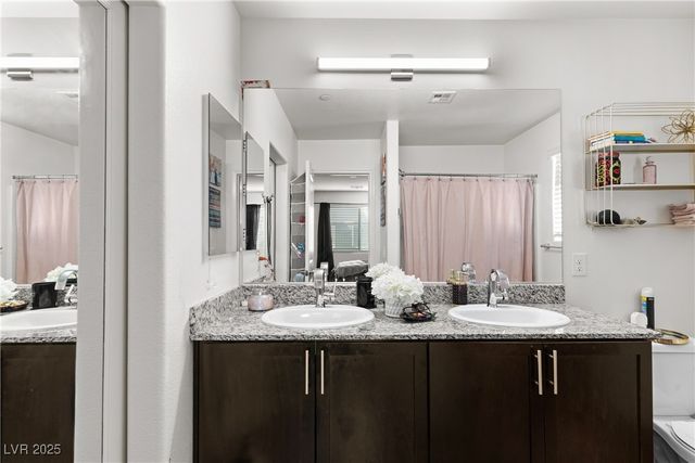 6956 Crimson Shadow Street, North Las Vegas, NV 89086