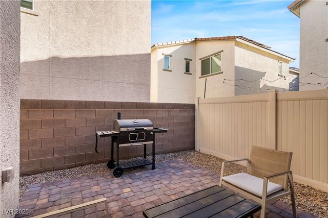 6956 Crimson Shadow Street, North Las Vegas, NV 89086