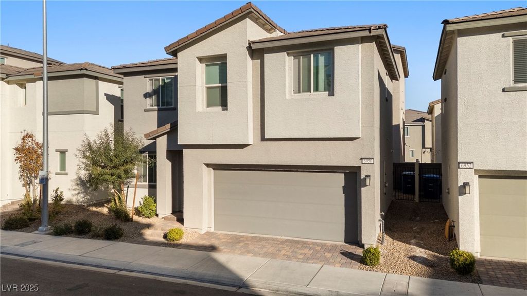 6956 Crimson Shadow Street, North Las Vegas, NV 89086