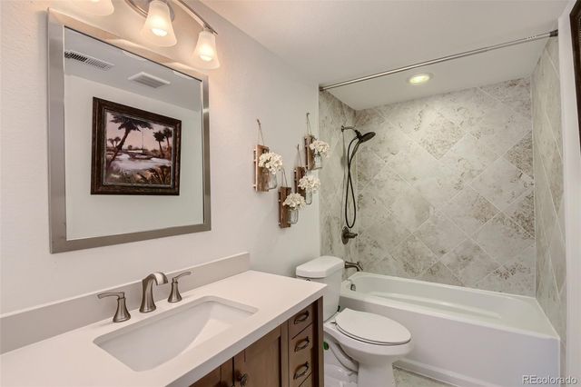 10916 Towerbridge Road, Highlands Ranch, CO 80130