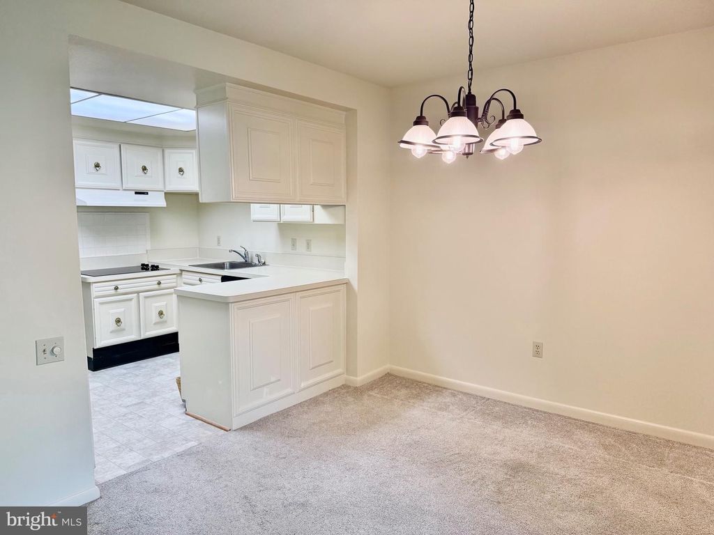 Image 12 of property listing at 3365 S LEISURE WORLD BLVD #95-2D, Silver Spring, MD 20906