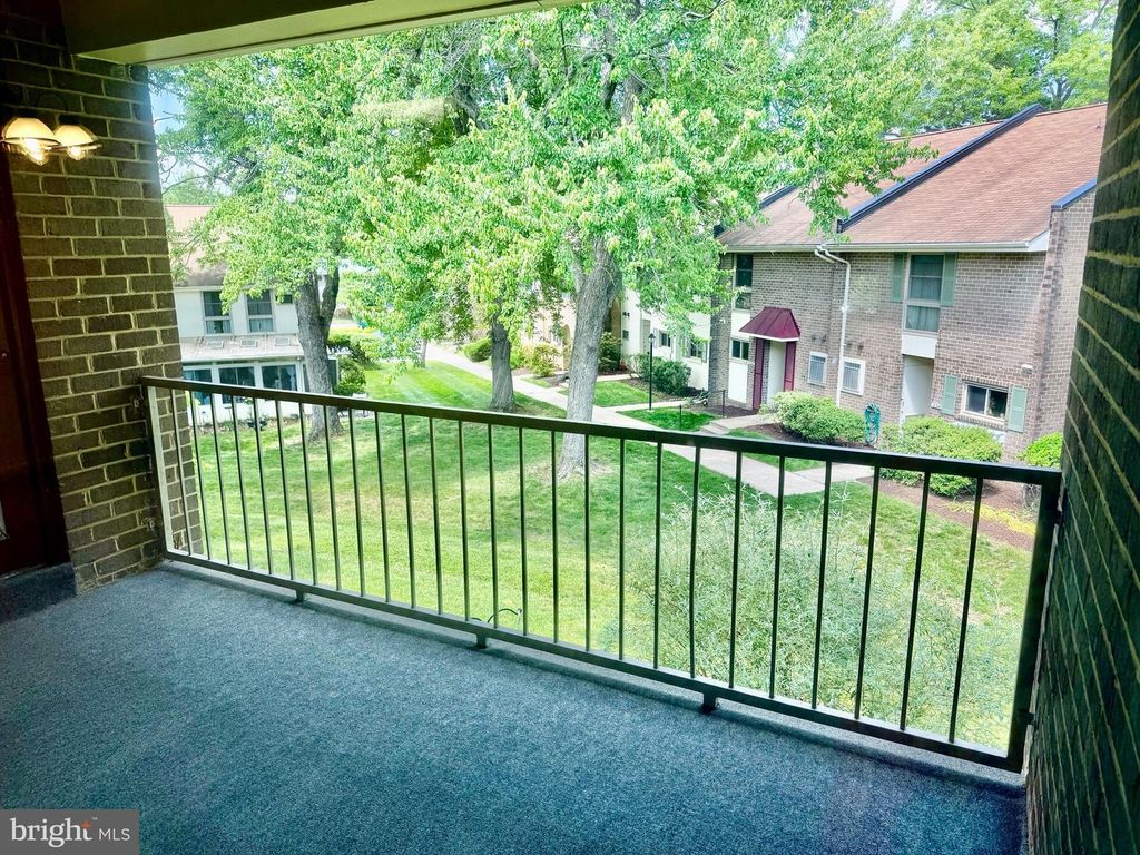 Image 14 of property listing at 3365 S LEISURE WORLD BLVD #95-2D, Silver Spring, MD 20906
