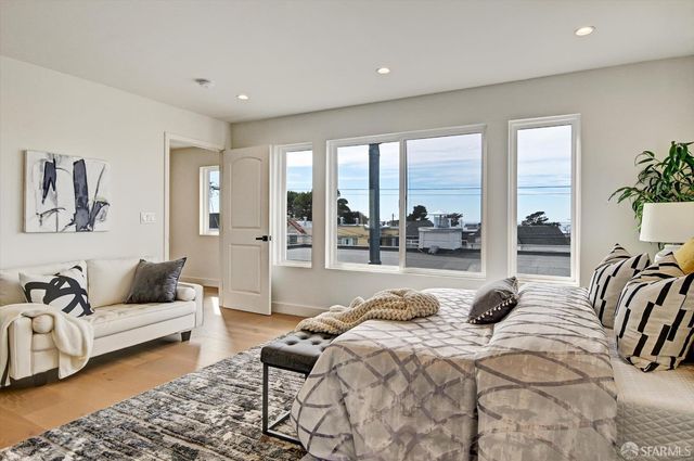 2100 34th Avenue, San Francisco, CA 94116