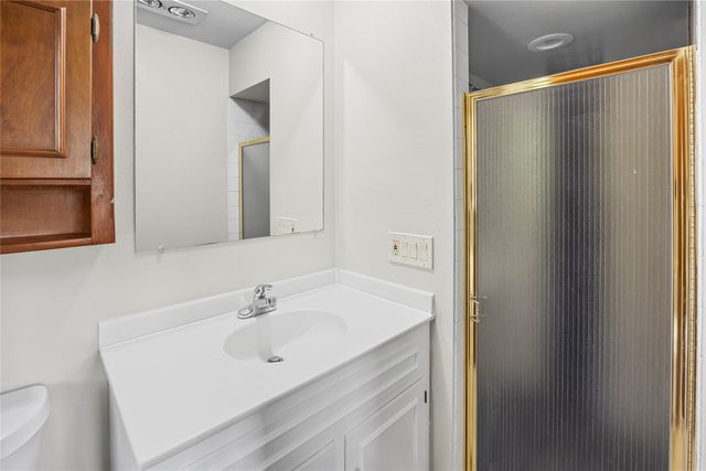 2705 Fairlawn Drive, West Des Moines, IA 50265