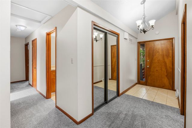 2705 Fairlawn Drive, West Des Moines, IA 50265