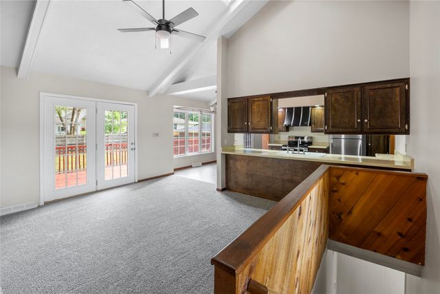 2705 Fairlawn Drive, West Des Moines, IA 50265