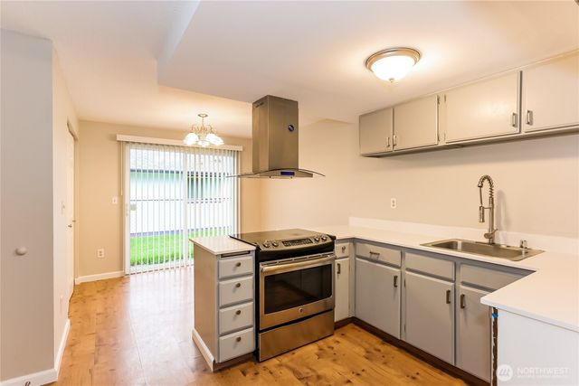 16802 20th Avenue E, Spanaway, WA 98387