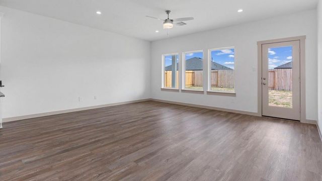 1039 Great Barracuda Lane, Alvin, TX 77511