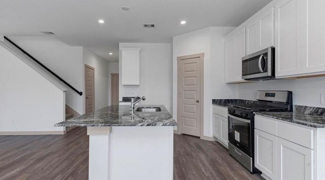 1039 Great Barracuda Lane, Alvin, TX 77511