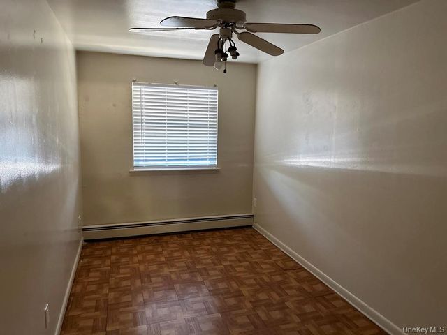 1264 Metcalf Avenue, Bronx, NY 10472