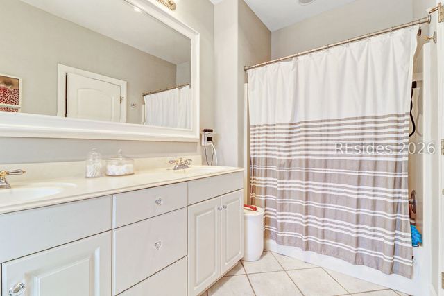 1 Kershaw Dr, Bluffton, SC 29910