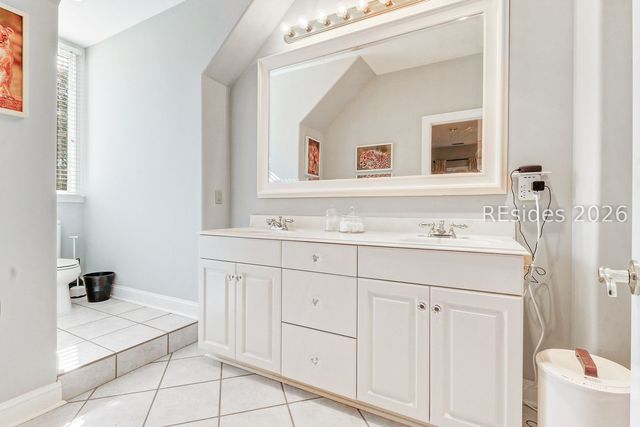1 Kershaw Dr, Bluffton, SC 29910