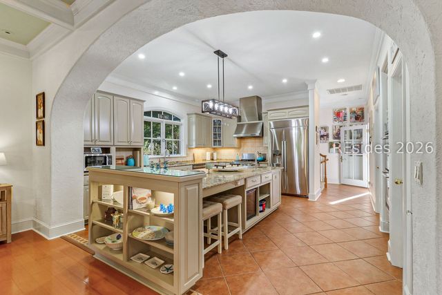 1 Kershaw Dr, Bluffton, SC 29910