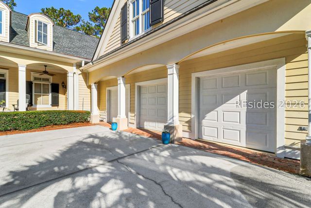 1 Kershaw Dr, Bluffton, SC 29910