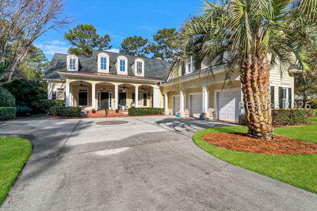 1 Kershaw Dr, Bluffton, SC 29910