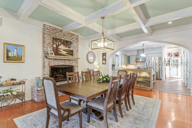 1 Kershaw Dr, Bluffton, SC 29910