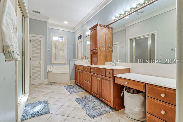1 Kershaw Dr, Bluffton, SC 29910