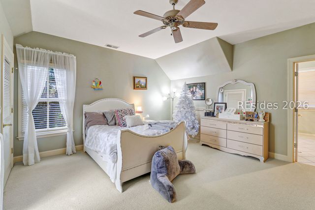 1 Kershaw Dr, Bluffton, SC 29910
