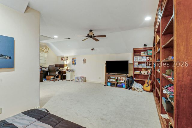 1 Kershaw Dr, Bluffton, SC 29910