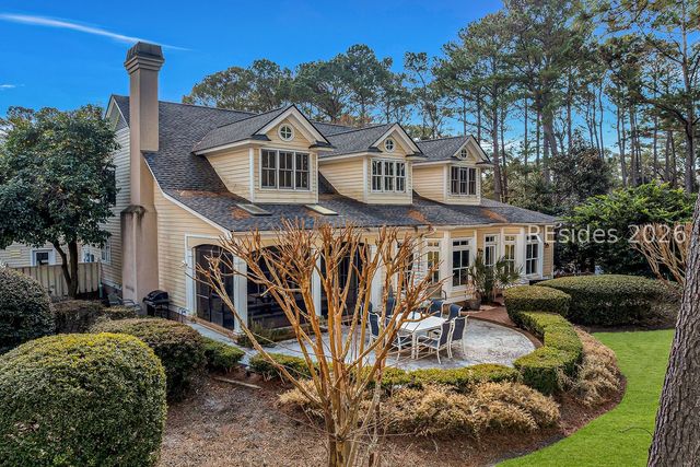 1 Kershaw Dr, Bluffton, SC 29910