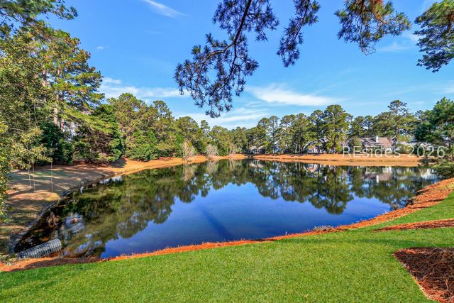 1 Kershaw Dr, Bluffton, SC 29910