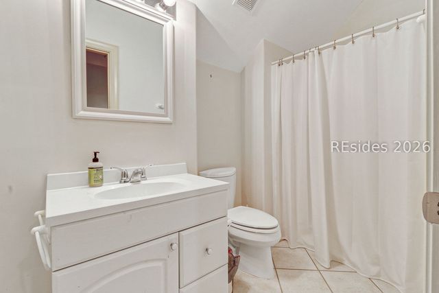 1 Kershaw Dr, Bluffton, SC 29910