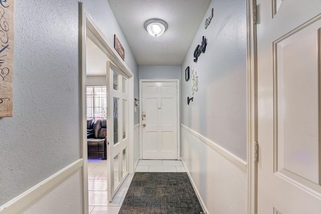 11819 S Nottingham Circle, Houston, TX 77071