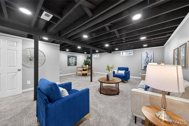 1130 Lees Lane, St Louis, MO 63031