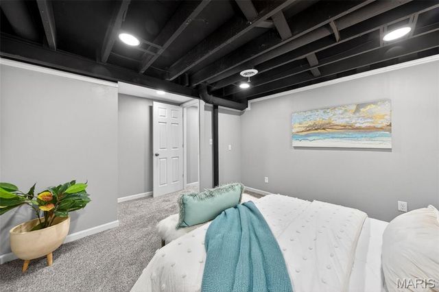 1130 Lees Lane, St Louis, MO 63031