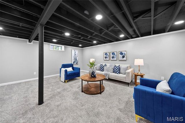 1130 Lees Lane, St Louis, MO 63031
