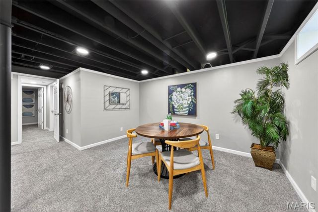 1130 Lees Lane, St Louis, MO 63031
