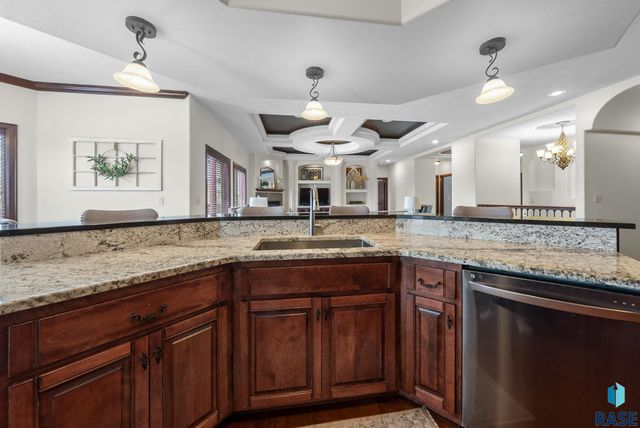 3029 W 90th St Street, Sioux Falls, SD 57108