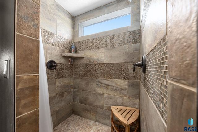 3029 W 90th St Street, Sioux Falls, SD 57108